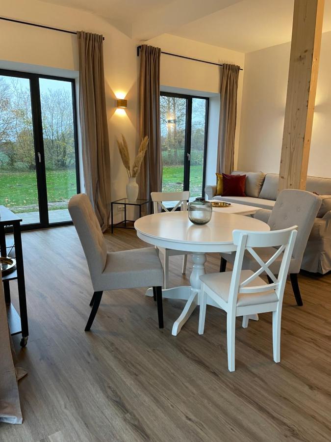 Ferienwohnung 3 Am Herrenhaus Ahrensboek Ahrensbok Екстериор снимка